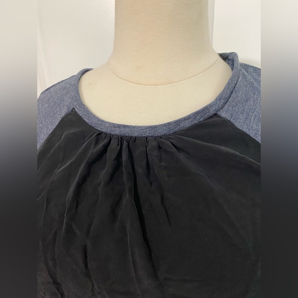 Armani Exchange Large Silk Front Sweatshirt - Picture 2 of 7